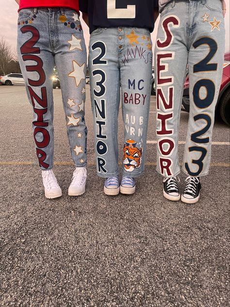 Class Of 2024 Senior Pants, Class Of 2024 Pants, Jeans For Senior Year, Senior 2023 Jeans Ideas, Painting Jeans For Seniors, Senior Crewneck Ideas Diy, Senior Sunrise Pants Ideas, Senior Year Jeans 2024, Paint Pants Ideas School