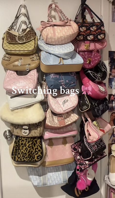 Y2k Room Ideas, Y2k Bags, Womens Flare Jeans, Hello Kitty Makeup, Amazon Jewelry, Purse Essentials, Juicy Couture Handbags, Handbag Essentials, Girls Tote