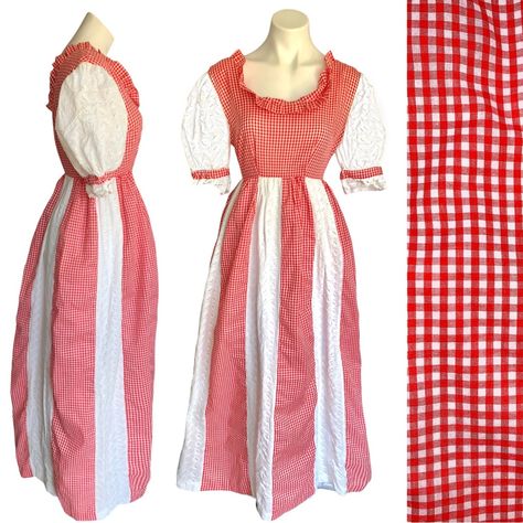 Red gingham aesthetic