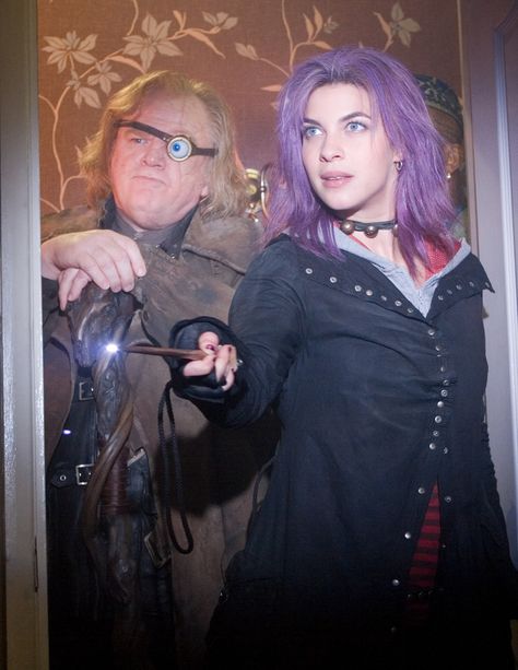 Wizarding World : Why Tonks was a True Hufflepuff Phoenix Head, Tonks Harry Potter, Natalia Tena, Character Descriptions, Nymphadora Tonks, Hufflepuff Aesthetic, Harry Potter Wall, Harry Potter Icons, Harry Potter 2