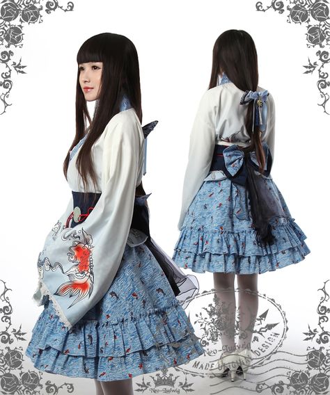 Koi fish Lolita style dress Clothing Reference, White Kimono, Kimono Yukata, Japanese Dress, Victorian Clothing, Japanese Outfits, Mori Girl, Harajuku Fashion, Japan Fashion