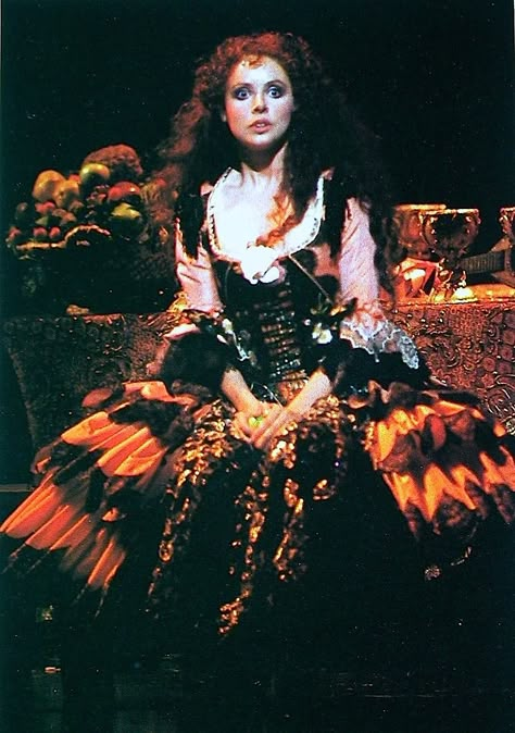 Alien Fashion, Opera Ghost, Sarah Brightman, Gothic Fiction, Christine Daae, Angel Of Music, Music Of The Night, Theatre Costumes, Don Juan