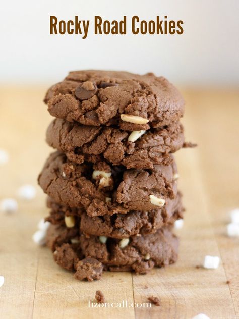 Rocky Road cookies.  Chocolate, nuts and marshmallows.  Yum! #rockyroad #cookies (lizoncall.com) Popular Drink Recipes, Rocky Road Cookies, Baking Cocoa, Cookies Chocolate, Chocolate Nuts, Sweet Treats Recipes, Rocky Road, Cookie Scoop, Yummy Sweets