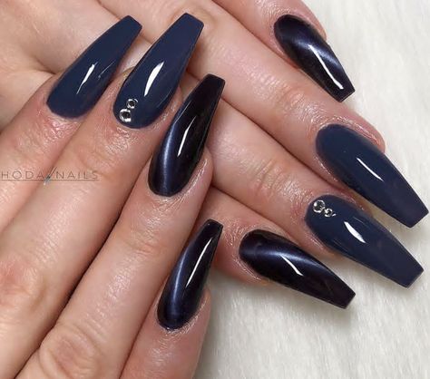 Ballerina Nails. Acrylic Nails. Cat eye Nails. Blue Nails. Nails with Rhinestones. Cat Eye Nails Blue, Black Sparkle Nails, Nails Cat Eye, Concert Nails, Nails With Rhinestones, Dark Blue Nails, Navy Nails, Navy Blue Nails, Black Acrylic Nails