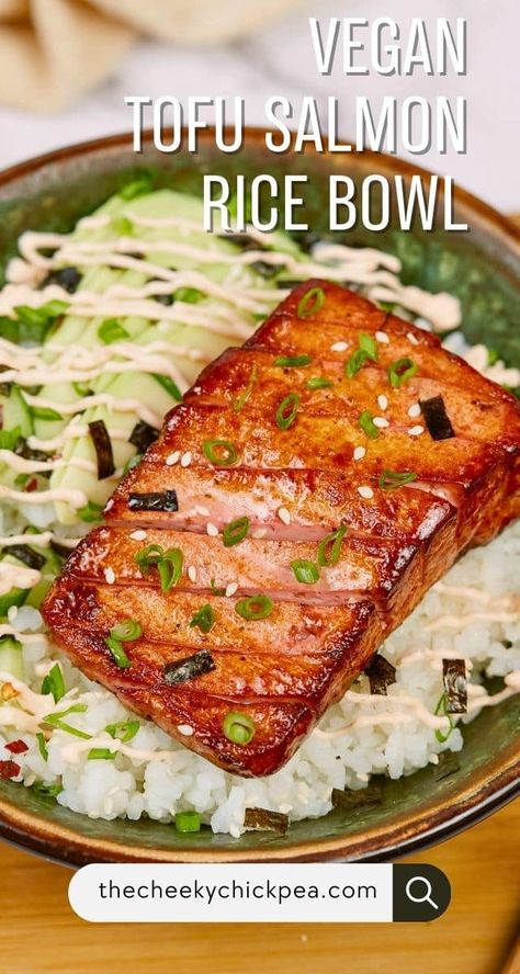 Tofu Salmon Rice Bowl, Vegan Tofu Salmon, Sushi Bowl Tofu, Vegan Entrees Easy, Tofu Salmon Recipe, Vegan Salmon Rice Bowl, Vegan Salmon Sushi, Vegan Salmon Bowl, Recipes Using Smoked Salmon