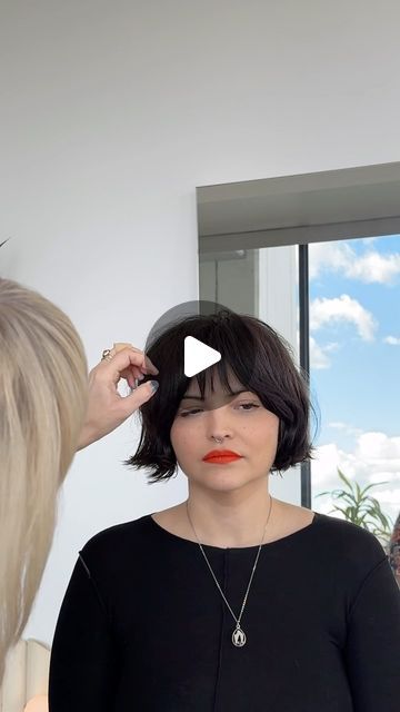 Jayne Matthews on Instagram: "Thank you for trusting me with this big makeover @charmedcollective ❤️ . If anyone of you remembers, we did a super short mullet on top with baby bangs, and long ends. This is how it had grown out after about eight months. Now we did the opposite chopping the bottom off and leaving the bangs and the top longer into a cute little baby French bob. . If you're interested in learning how to cut a French Bob with a razor and you are a hairstylist I'm going to be doing hands-on workshop in San Francisco in a couple months! The seats will be extremely limited, so definitely join my email list to be the first to be notified when the tickets go on sale. I'm super excited to watch you cut hair and help you refine your skills. Big love to you all! Xo . . #jaynematthew Bob With Cute Bangs, How To Style French Bob With Bangs, French Bob With Bangs Square Face, Short Bob With Long Curtain Bangs, French Bob With Long Bangs, Christina Ricci Short Hair, Bell Bottom Bob Haircut, Short Bob Straight Hair Bangs, Jayne Edosalon Bob