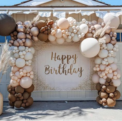 15th Birthday Decorations, 18th Birthday Decorations, Graduation Party Planning, Gold Party Decorations, Farm Birthday Party, Birthday Party Theme Decorations, Rose Gold Party, Birthday Party 21, Baby Boy Birthday