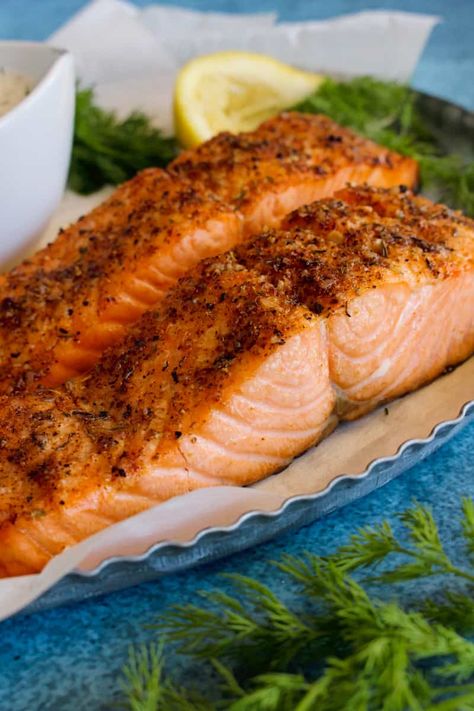 Easy Air Fried Salmon, Salmon Fillet In Air Fryer, Keto Salmon Air Fryer, Air Fry Salmon With Skin, Salmon Air Fried, Salmon Recipes For Air Fryer, Salmon Fillets In Air Fryer, Salmon In The Airfryer, Air Fryer Salmon Fillets