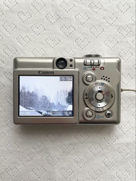 Digi Camera, Fotocamere Vintage, Vlog Camera, Cute Camera, Old Cameras, Retro Horror, Retro Camera, Winter Wonder, Vintage Cameras