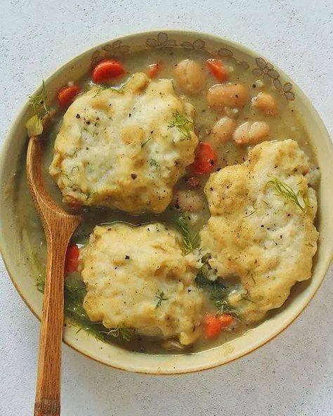 Dumpling Soup, Vegan Recipes Beginner, Soup Vegan, Dumplings For Soup, White Bean Soup, The Soup, White Bean, Bean Soup, Recipes For Beginners