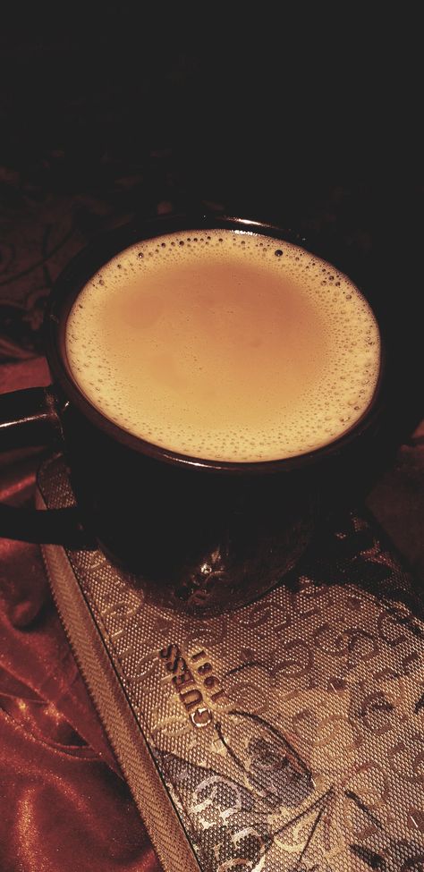 😍 Chai Lover, Driving Pictures, A Cup Of Tea, Snap Food, Food Snapchat, Cup Of Tea, Tea Lover, Snapchat, Tea Cups