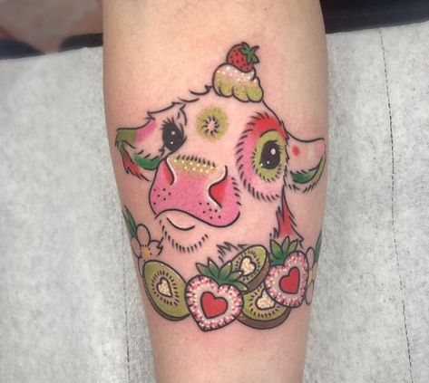 Kenzie Rachelle on Instagram: "Strawberry Kiwi Cow!🍓🥝  I’m actually surprised it took so long to get to do this theme, but it was well worth the wait 💕" Strawberries, Strawberry Cow Tattoo, Dopamine Tattoo, Cow Tattoo, Strawberry Cow, Strawberry Kiwi, Worth The Wait, May 17, Kiwi