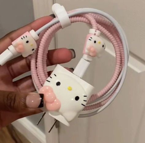 Hello Kitty Charger, Charger Protector, Hello Kitty Things, Pink Kitty, Charmmy Kitty, Kitty Clothes, Hello Kitty Rooms, Hello Kitty Clothes, Hello Kitty Aesthetic