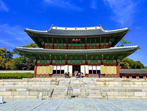 Seoul Tourist Attractions, Cheonggyecheon Stream, Myeongdong Shopping, Changdeokgung Palace, Culture Of Thailand, Hanok Village, Gyeongbokgung Palace, Bukchon Hanok Village, China Beach