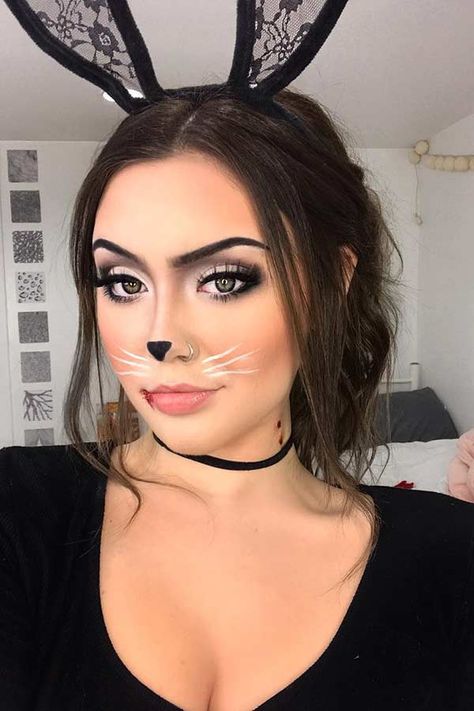 23 Bunny Makeup Ideas for Halloween | StayGlam Bunny Halloween Makeup, Pelottava Halloween, Bunny Makeup, Cat Halloween Makeup, Halloween Makeup Clown, Halloween Make-up Looks, Bunny Halloween Costume, Cute Halloween Makeup, Halloween Fest