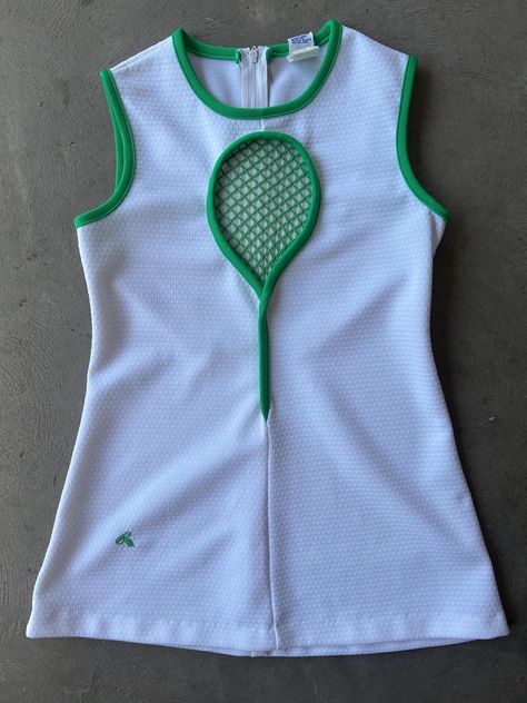 Here is a very rare girls tennis dress.Size 10. Bust 28", length 24".Made by pelican court. White textured polyester fabric. Has a big green tennis racquet. In wonderful condition. Vintage Tennis Dress, Moodboard Travel, Lacoste Tennis Dress, Girls Tennis Dress, Tennis Outfit, Vintage Tennis, Athletic Dress, Tennis Racquet, Sports Fashion