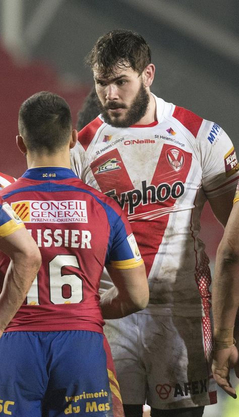 Rugby | Alex Walmsley  @https://www.pinterest.com/USATRENDINGSPORTS Rugby Muscle, Rugby Photography, Hot Rugby Players, Rugby Boys, Rugby Sport, Rugby Men, Sports Boys, St Helens, Rugby Players