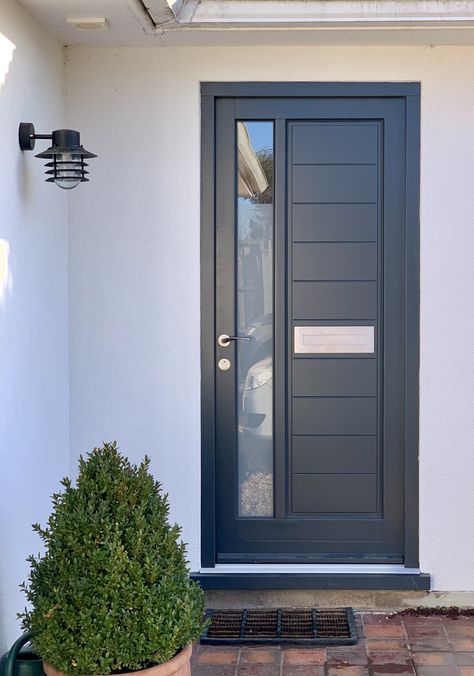 Front Steel Door Design, Contemporary House Front Door, Modern Aluminium Front Door, Outer Door Design Modern, Stainless Door Design, Steel Front Door Design, Gray Door Exterior, Front Door Grey, Steel Doors Design