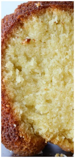 Best Lemon Bundt Cake, Classic Pound Cake Recipe, Best Pound Cake Recipe, Homemade Pound Cake, Easy Pound Cake, Pound Cake Recipes Easy, Kentucky Butter Cake, Lemon Cakes, Fabric Blocks