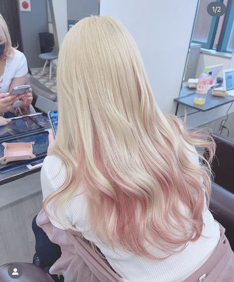 Underdye Hair, Pastel Academia, Pink Blonde Hair, Pink Hair Dye, Blonde With Pink, Dyed Hair Inspiration, Instagram White, Pretty Hair Color, White Blonde