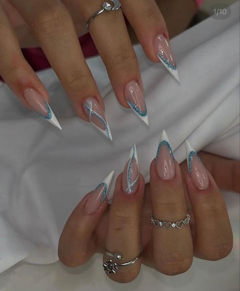 White Stiletto Nails, Blue Stiletto Nails, Acrylic Nails Stiletto, Hippie Nails, White Acrylic Nails, Stiletto Nails Designs, Casual Nails, Work Nails, Fake Nails With Glue