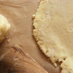 Gluten-Free Pie Crust Pie Crust From Scratch, Pie Crust Recipe Easy, Pie Dough Recipe, Gluten Free Pie Crust, Easy Pie Crust, Gluten Free Pastry, Gluten Free Thanksgiving, Gluten Free Pie, Easy Pie