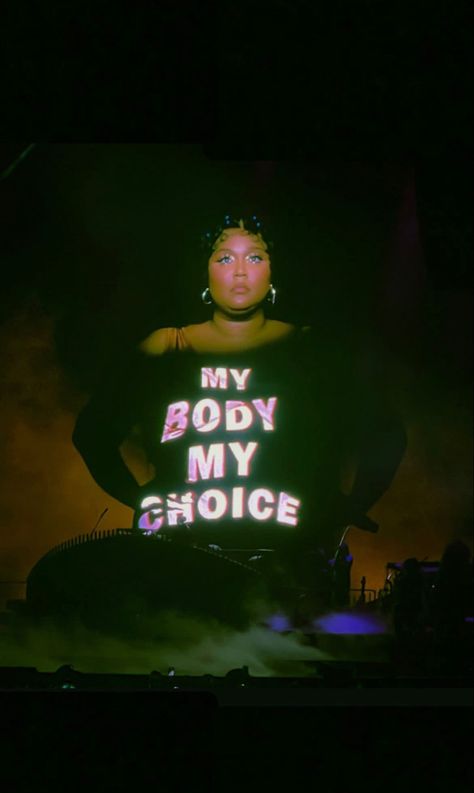 lizzo concert 11.13.22 Lizzo Photography, Lizzo Wallpaper Aesthetic, Lizzo Aesthetic Wallpaper, Lizzo Illustration, Lizzo Wallpapers, Lizzo Aesthetics, Lizzo Special Tour, Benjamin Core, Lizzo Poster