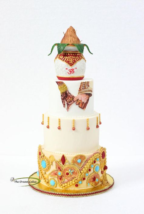 Indian Wedding Cake - Cake by Ashwini Sarabhai Pastel, Indian Theme Cake Ideas, Bengali Wedding Cake, Reception Cake Designs, Indian Wedding Cake Designs, Desi Wedding Cake, Indian Cakes, Praying Room, Indian Wedding Cake