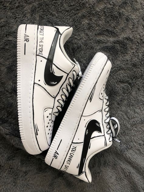 Nike Cartoon, Painted Nikes, Custom Sneakers Diy, Nike Fashion Shoes, Custom Painted Shoes, Custom Shoes Diy, Painted Sneakers, Preppy Shoes, Simple Shoes