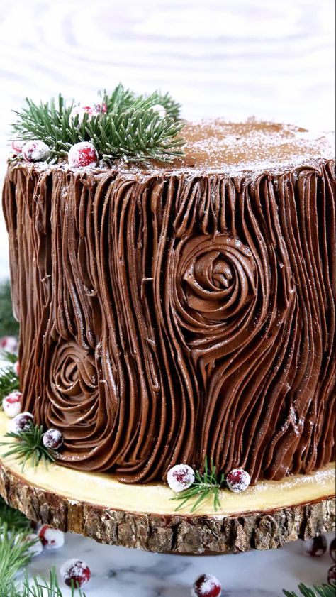 The Best Tree Stump Cake dessert, with its irresistible chocolate buttercream frosting and the beauty of a true show stopper. It's perfect for any holiday, or a woodland theme party. Woodland Theme Party, Stump Cake, Tree Stump Cake, Yule Log Cake, Woodland Cake, Log Cake, Best Christmas Recipes, Chocolate Buttercream Frosting, Forest Cake