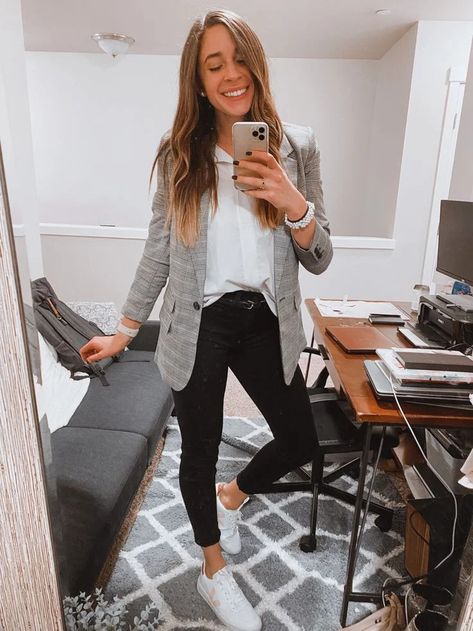 25 Shein Inspired Business Casual Outfits: Best Smart Casual Office Work Outfits 47 Cute Business Casual, Women Work Outfits, Casual Work Outfits Women, Business Attire Women, Cute Work Outfits, Office Casual Outfit, Blazer White, White Collared Shirt, Business Outfits Women