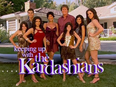 What The Hell Is Going On With Kardashians In The Next Season Of Their Show? Olinda, Kendall E Kylie, Kardashian Show, Keeping Up With The Kardashian, Catch 22, Robert Kardashian, Jenner Family, Caitlyn Jenner, Kardashian Family