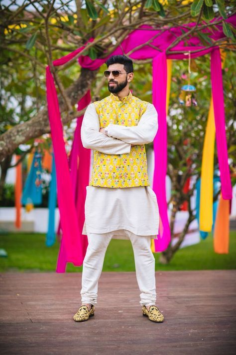 15 Groom Poses That You Must Have On Your Wedding Day! Haldi Dress For Groom, Haldi Ceremony Outfit For Men, Haldi Poses For Bride, Stylish Waistcoats, Haldi Photoshoot, Pajama Men, Haldi Ceremony Outfit, Mehndi Outfit, Dapper Grooms