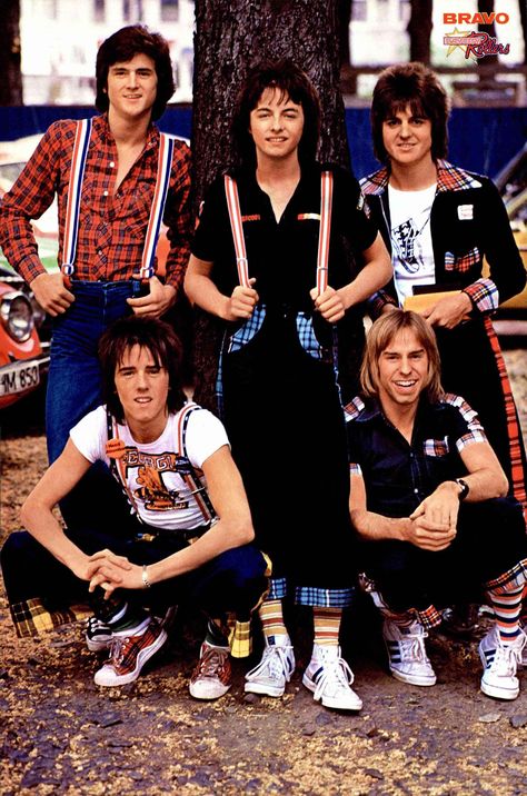 The Bay City Rollers, with new member Ian Mitchell, on a superposter in Bravo of 26 August 1976. Cruelly, the reverse of the BCR poster as a rather…interesting…poster of Stuart “W… Les Mckeown, Ian Mitchell, 70s Nostalgia, Tiger Beat, Bay City Rollers, Rosetta Stone, Power Pop, Oldies Music, London Apartment