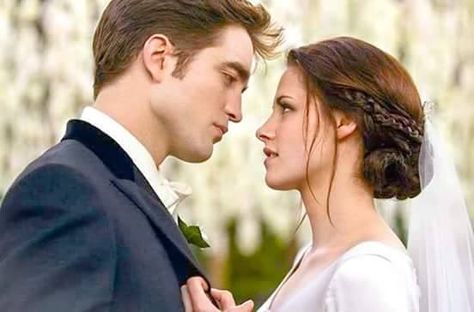 Bella And Edward Wedding, Breaking Dawn Wedding, Bella Y Edward, Billy Burke, Twilight Wedding, Swan Wedding, Twilight Saga Series, Wedding Stills, Robert Douglas