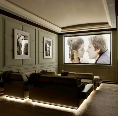 Dark Cinema Room, Cinema Basement, Luxury Home Cinema Room, Garden Ideas Patio, Cinema Room Design, Patio Garden Ideas, Sala Cinema, Patio Ideas On A Budget, Home Theater Room Design