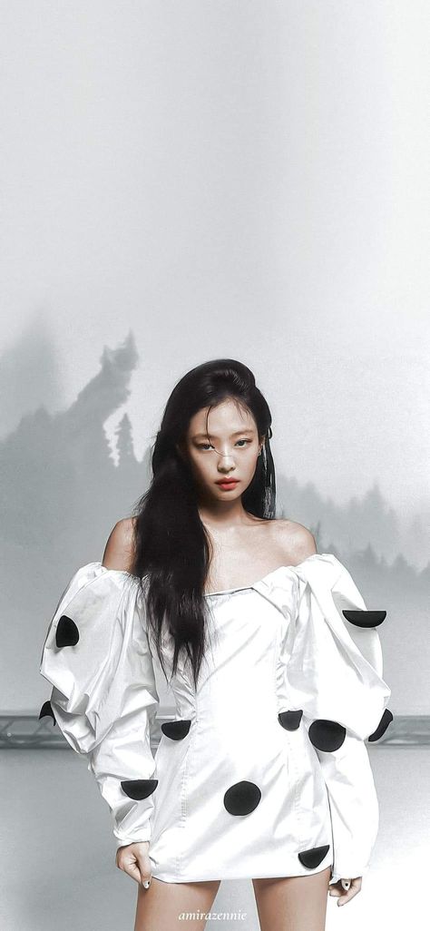 Jennie White, Hanabi Hyuga, Jennie Queen, Jennie Fashion, Jennie Wallpaper, Blackpink Wallpapers, Doll Eye Makeup, Jennie Ruby Jane, Blackpink Wallpaper