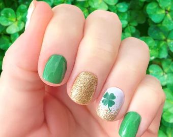 Staleto Nails, St Patrick Day Nails Acrylic, Shamrock Nails, Irish Nails, Saint Patrick Nail, St Patricks Day Nails, Nail Art Images, Gold Nail Designs, Sally Hansen Miracle Gel