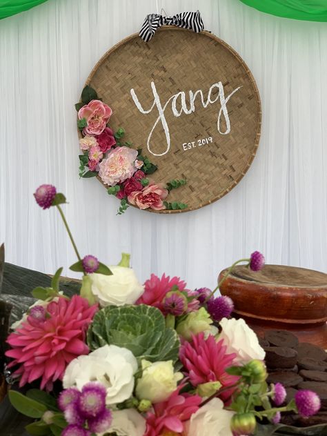 Hmong Backdrop, Hmong Decoration Ideas, Hmong Wedding Decorations, Hmong Wedding, Name Board, Wedding Board, Wedding Bells, Wedding Signs, Wedding Inspo