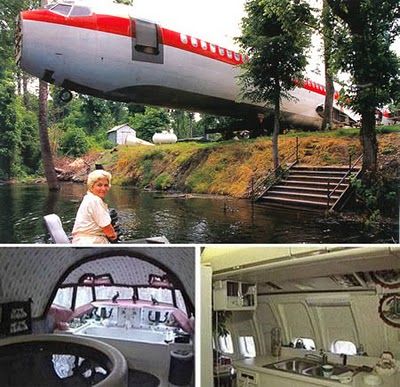 Boeing 747 house and inside in Benoit, Mississippi - Not really inspiration for me, but cool! Airplane House, Upside Down House, Crazy Houses, Bubble House, Boeing 727, Unusual Buildings, Unusual Homes, Strange Places, Mushroom House