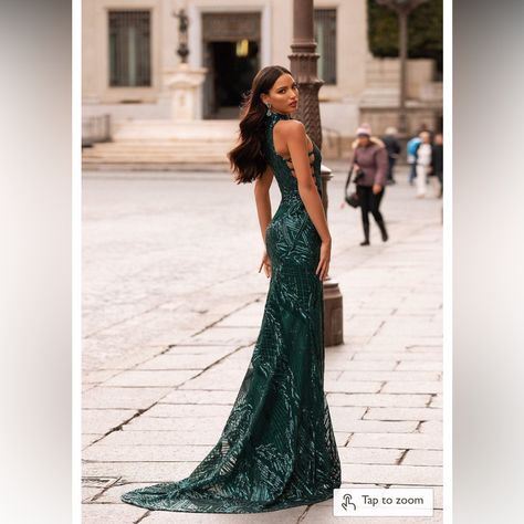 Emerald prom dress long