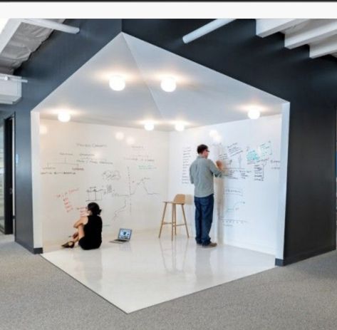 Creative Office Design, Industrial Office Design, Commercial And Office Architecture, Cool Office Space, Office Design Inspiration, Corporate Office Design, Office Space Design, Creative Office, Modern Office Design