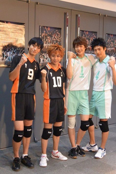 Haikyuu Stageplay, Haikyuu Live Action, Oikawa Iwaizumi, Haikyuu Kagehina, Haikyuu Cosplay, Haikyuu Volleyball, Haikyuu Karasuno, Haikyuu 3, Kageyama Tobio