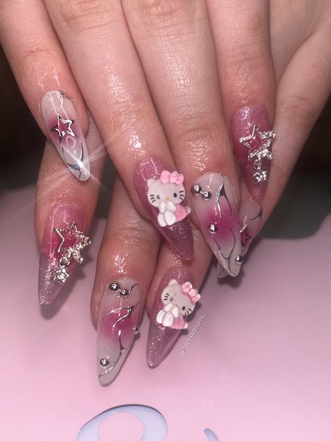 Nails With Dangle Charms, Gel Nails Hello Kitty, Nails Hello Kitty, Nail Organization, Paznokcie Hello Kitty, Hello Kitty Nails Art, Butterfly Makeup, Kitty Nails, Nails Gel Nails