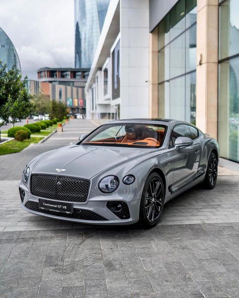 Spot Car, Bentley Bentayga, Luxury Cars Rolls Royce, New Luxury Cars, Grey Car, Luxurious Cars, Lux Cars, Bentley Car, Continental Gt