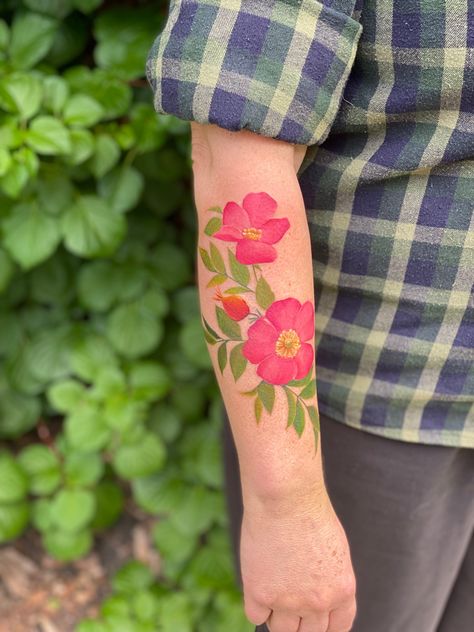 Wild roses tattoo on forearm by Liz Alvarez from Columbus ohio! Follow on instagram @lizalvarezart ✨ #flowers #flowertattoos #tattooideas Small Wild Rose Tattoo, Wild Roses Tattoo, Wild Rose Tattoo, Rose Tattoo Forearm, Tattoo On Forearm, Roses Tattoo, Joyful Heart, Follow On Instagram, Wild Rose