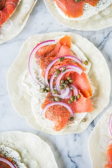 Wraps With Cream Cheese, Smoked Salmon Lunch, Turkey Sandwich Lunch, Paleo Lunch Ideas, Salmon Lunch, Paleo Lunch Recipes, Gluten Free Lunches, Salmon Wrap, Fed And Fit