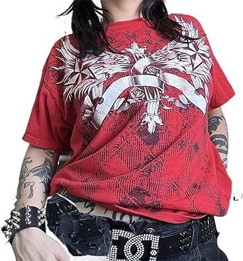 Grunge Graphic Tees for Women Y2k Vintage Gothic T Shirt Teen Girls Aesthetic Emo Baggy Tops 2000s Alternative Clothes Aesthetic Mall, Star Skull, Pastel Goth Outfits, Y2k Star, Grunge Shirt, 2 Piece Skirt Set, E Girl, Vintage Gothic, Top Streetwear