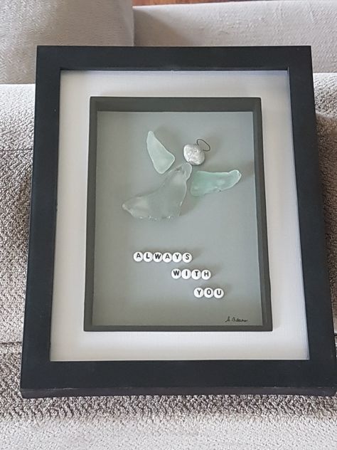 Guardian angel always with you beach glass art Sea Glass Angel Art, Angel Pebble Art, Sea Glass Angels, Beach Glass Art Pictures, Pebble Art Angel, Sea Glass Angel, Rock Pictures, Sea Glass Art Projects, Glass Art Design