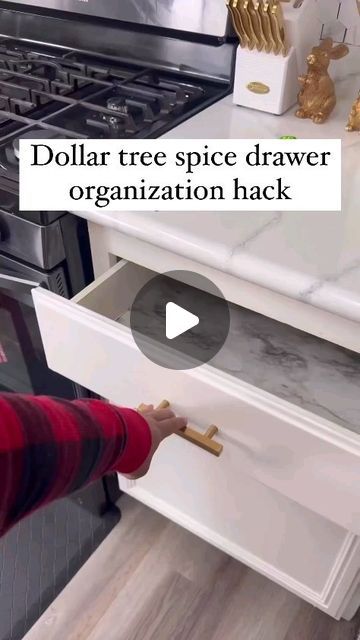 Jo Ann TweetDiva Handy on Instagram: "DYI Spice drawer organizer 

#dollartree #spices #kitchendrawer #organizer #organized #cheap #explorepage 

📷 Amazing hack @organizedandsimplified4u" Spice Drawer Organizer, Spice Organization Drawer, Organizing Home, Dollar Tree Hacks, Spice Drawer, Home Tips, Spice Organization, Organize Drawers, Drawer Organizer